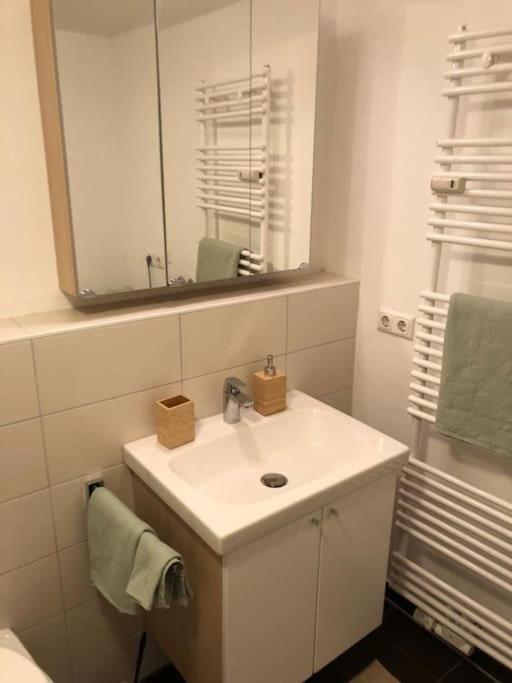 Gemuetliche Kleine Wohnung Wendelstein Bagian luar foto