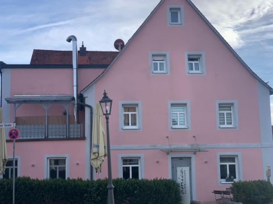 Gemuetliche Kleine Wohnung Wendelstein Bagian luar foto